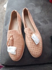 Ladies Size 8 E Wide Fit Evans Shoes.  Pink. Brand New. Couple Of Storage Marks 