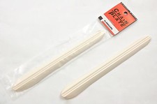 WHITE BIKE CHAIN STAY