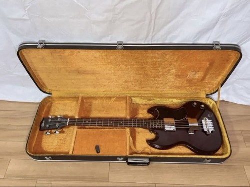 Gibson electric bass - electric, hard