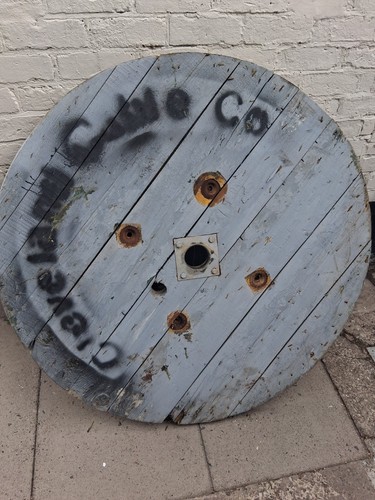 Wooden cable reel - wooden,