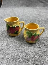 Vintage Majolica Style