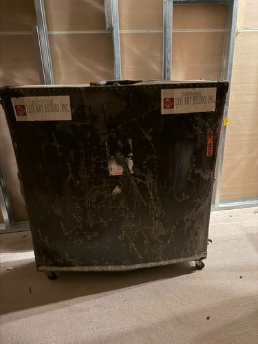 Vintage flight case leo art - vintage,