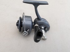 Noris Shakespeare Standard 2020 vintage fishing reel.