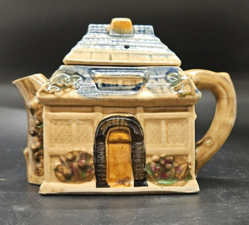 Vintage ceramic cottage teapot - vintage,