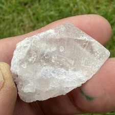 Natural Morganite crystal 24.7