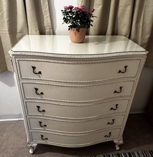 The Vintage French Style