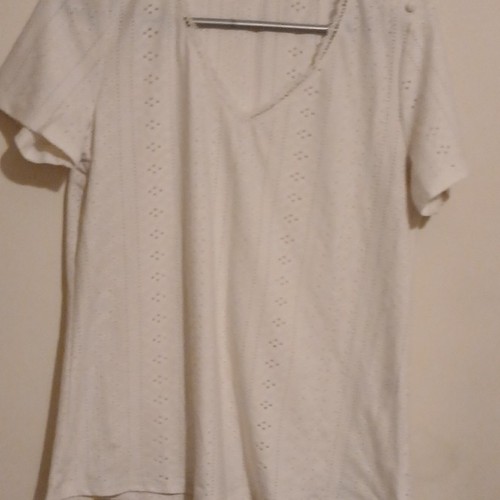White eyelet lace trim neck - white, v-neck