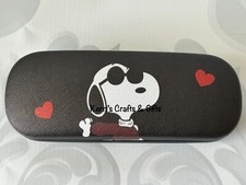 PEANUTS SNOOPY THEMED GLASSES