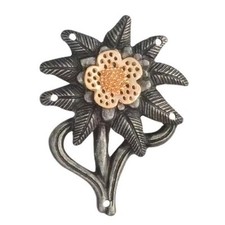 German Edelweiss Pin Badge Military Mountain Soldier Metal Badge Insignia Emblem