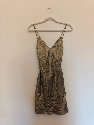 Bnwt zara gold - bnwt,