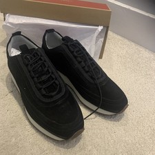 Beautiful Grenson - Black