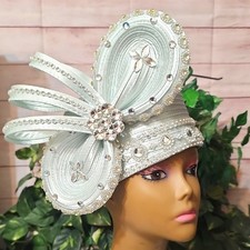 Elite Champagne NWT  Light