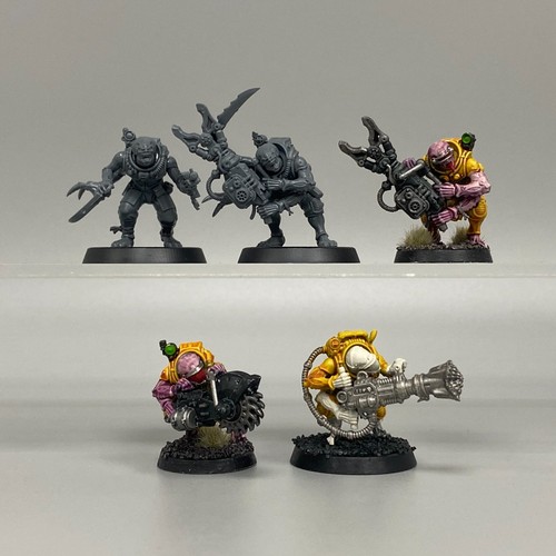 Genestealer cults acolyte - cults,