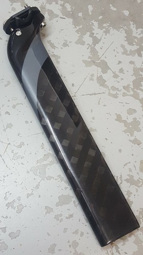 Pinarello carbon aero seatpost - carbon,