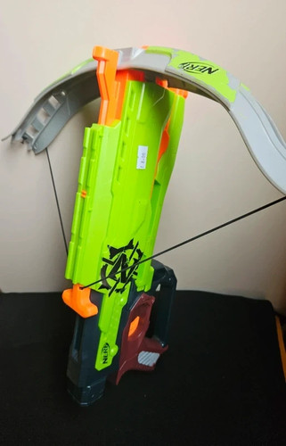 Nerf strike crossfire - strike, zombie
