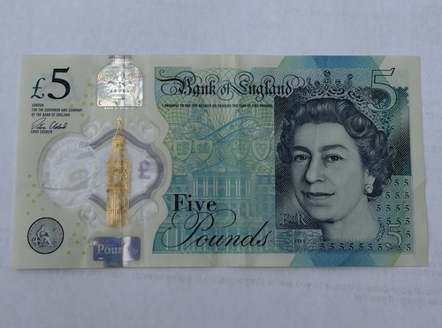 Aa03 5 five - £5, pound
