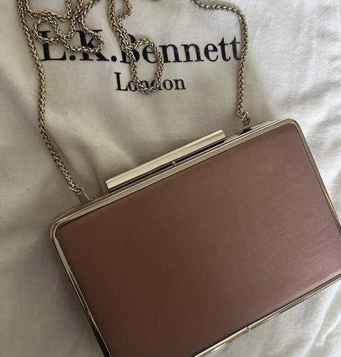 Bennett nina trench - l.k.,