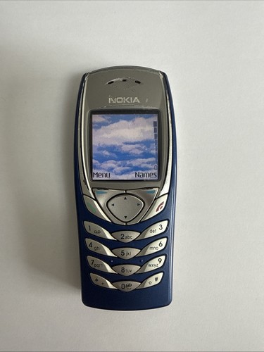 Nokia 6100 classic retro phone - nokia,
