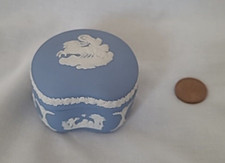 Wedgewood Jasper Blue Kidney Shaped Trinket Dish With Lid and Pegasus Design