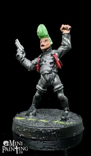 Judge dredd miniatures - dredd, game
