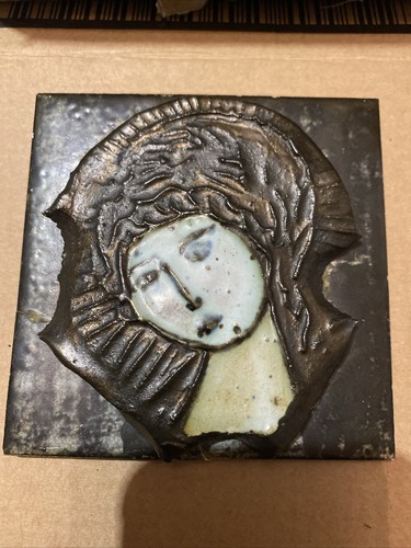 Madonna wall plaque tile - madonna,