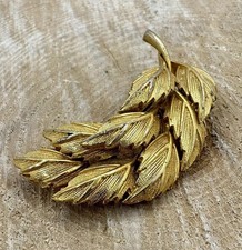 Vintage Sphinx Leaf Brooch