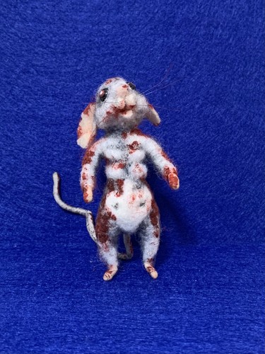 Needle felted halloween mouse - needle,