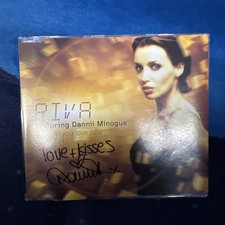 SIGNED Dannii Minogue WHO DO YOU LOVE NOW cd single (Kylie autograph Interest?)