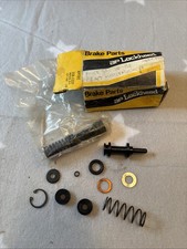 Rover SD1 Brake Master Cylinder Rebuild Kit 76-82 Genuine Ap Lockheed Ssb1227