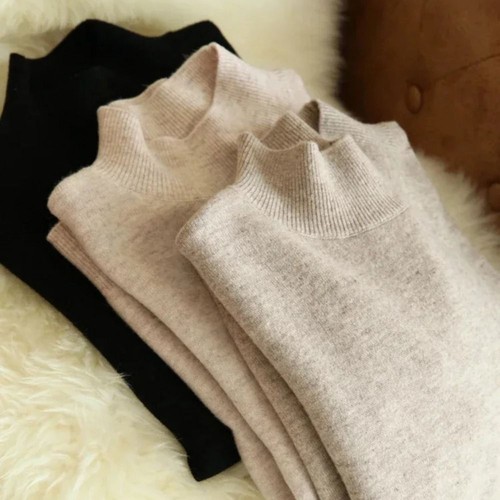 Knitted turtleneck pullover - knitted,
