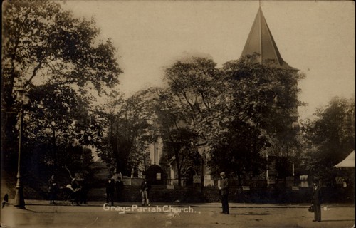Grays parish church - grays,