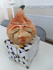 VINTAGE 60S TONI RAYMOND