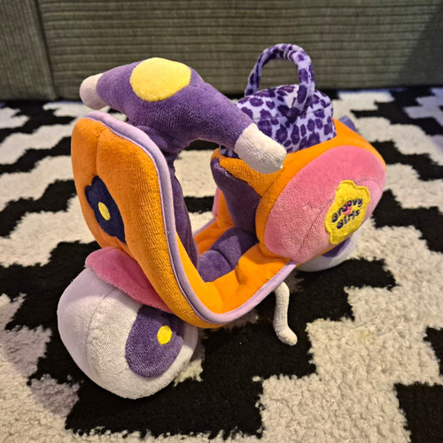 Groovy girls scooter - groovy,