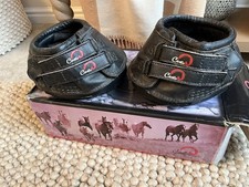 Cavello simple hoof boots size 5 hardly used  great condition 