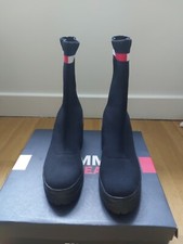Worn Once Boxed Tommy Jeans UK 7 EU 40 Black Canvas Stretch Platform Ankle Boots