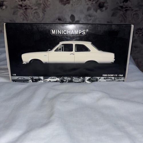 Minichamps ford escort 1968 - minichamps, tc