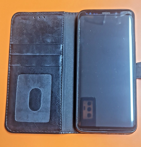 Samsung galaxy plus - s9+,