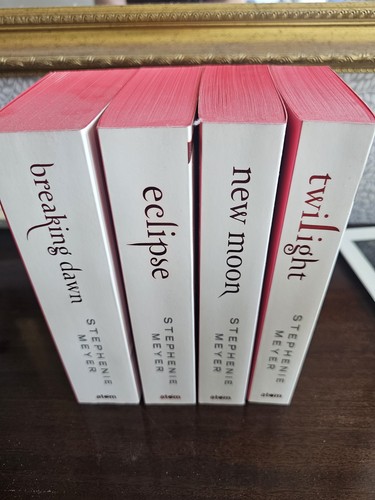 Rare twilight saga white - twilight,