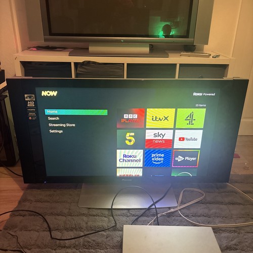 Pioneer plasma tv - 43",