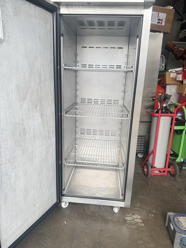 Commercial foster fridge - foster,