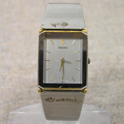 Junk item 80s - 80s, quartz