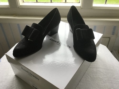Russell bromley stuart - russell, &