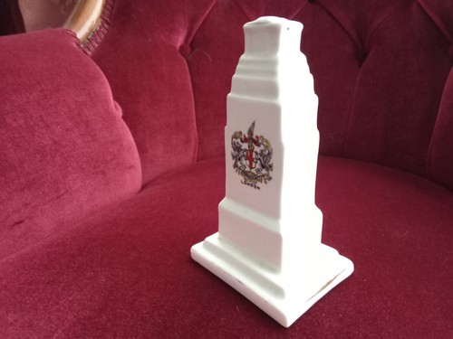 Small statute the cenotaph - small,