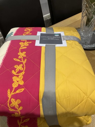 Suzani crewel bedspread 235 - crewel,