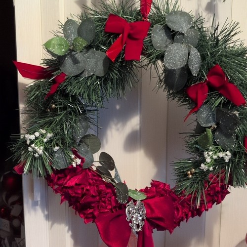 Artificial christmas indoor - artificial,