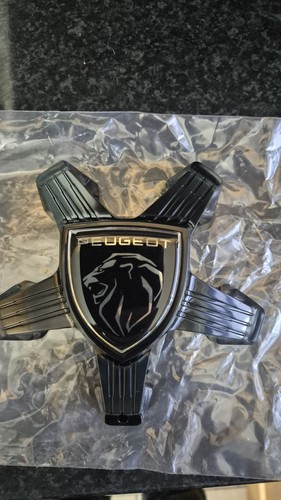 Peugeot alloy wheel - wheel, centre