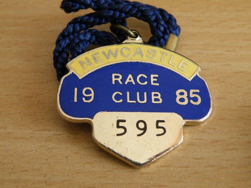 1985 season newcastle horse - newcastle,