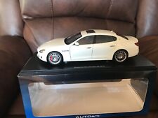AUTOART 1/18 MASERATI QUATTROPORTE GTS ALPINE WHITE  75808