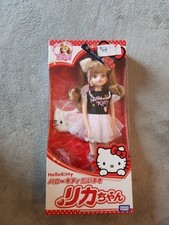 Takara Tomy Hello Kitty x
