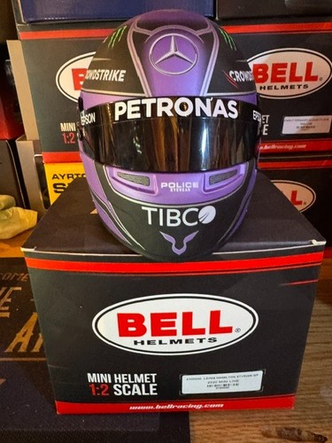 Lewis hamilton scale - hamilton,